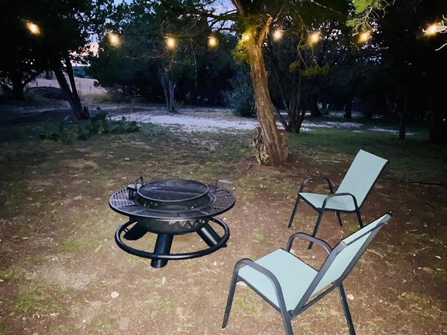 Cottage With Hot Tub And Pool Bandera, Tx. Luaran gambar